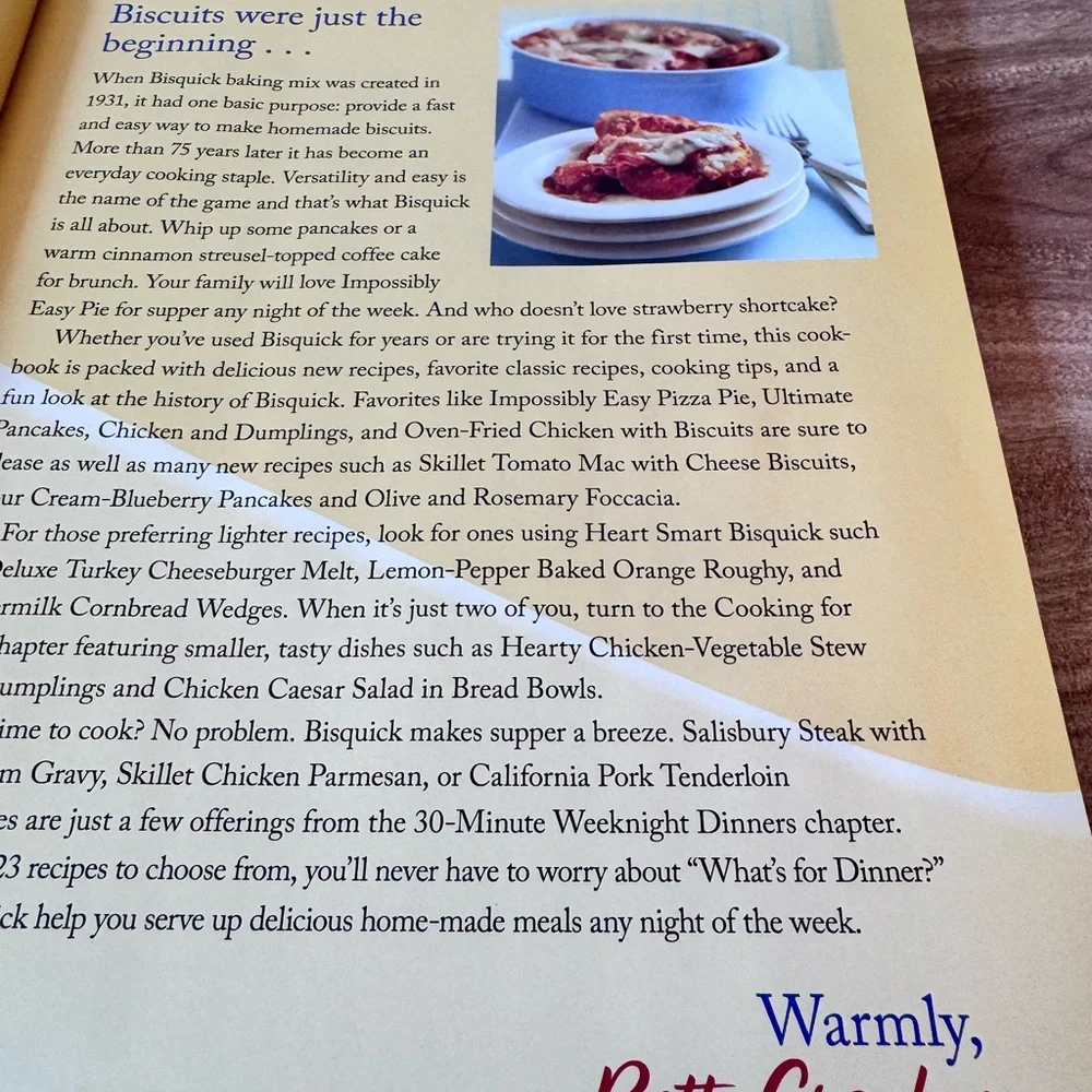 Betty Crocker Ultimate Bisquick Cookbook 323 Delicious Recipes for Breakfast ..